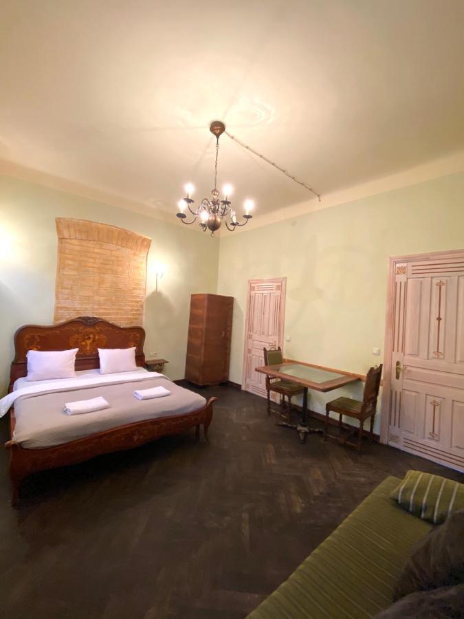 Квартира В Центрі На Вулиці Валова 21 Lviv Exteriör bild