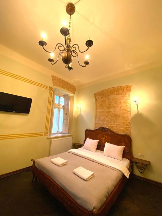 Квартира В Центрі На Вулиці Валова 21 Lviv Exteriör bild