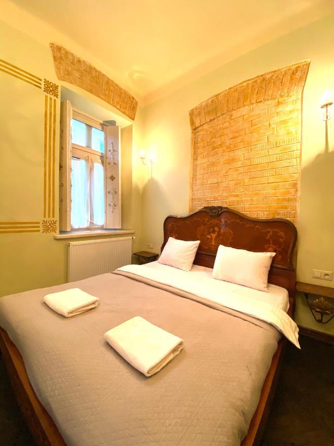 Квартира В Центрі На Вулиці Валова 21 Lviv Exteriör bild