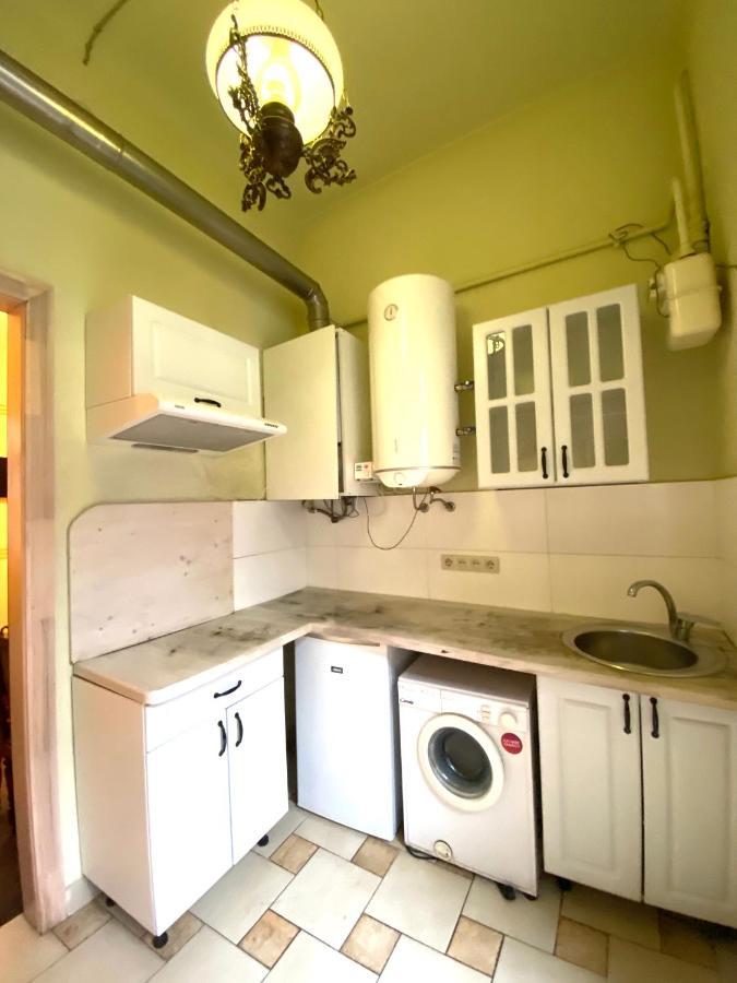 Квартира В Центрі На Вулиці Валова 21 Lviv Exteriör bild