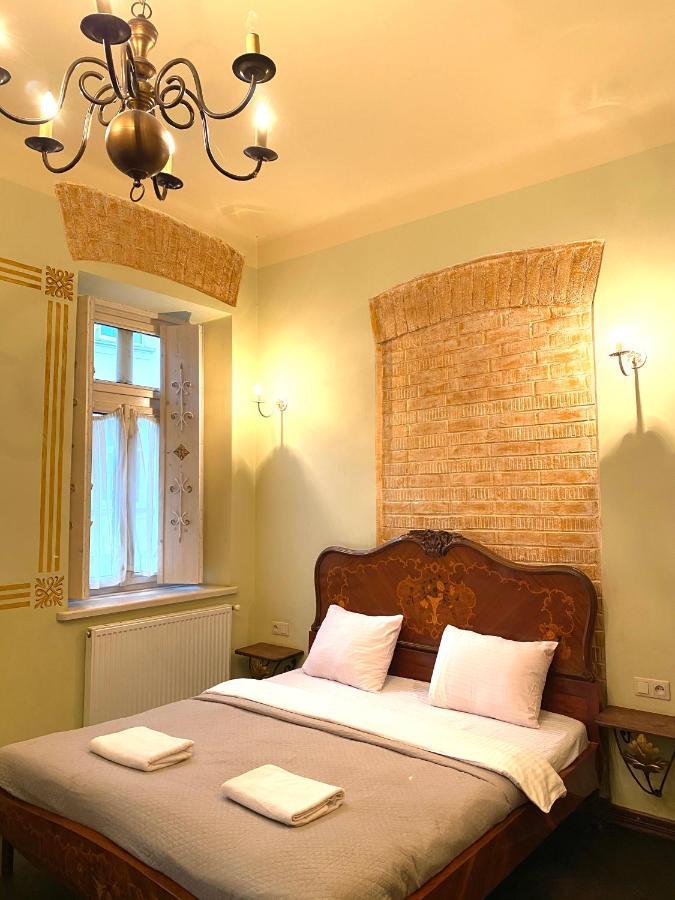 Квартира В Центрі На Вулиці Валова 21 Lviv Exteriör bild